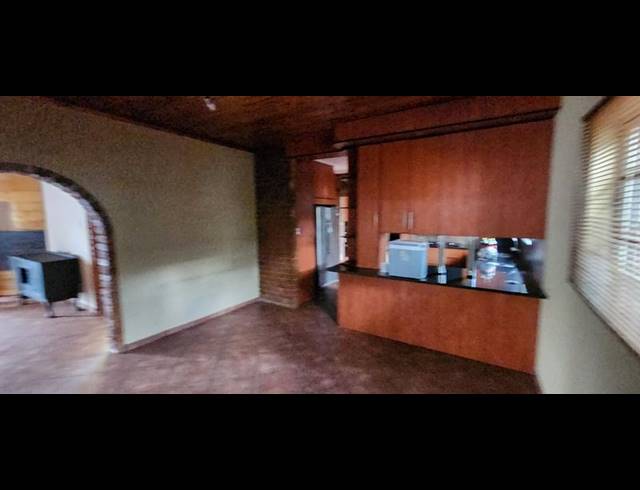 4 BEDROOM HOUSE FOR SALE IN DORANDIA